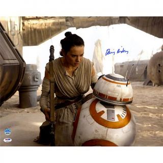 Daisy Ridley Rey Close Up with BB 8 16" x 20" Signed Poster   8096330