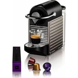 Nespresso Pixie electric Titan